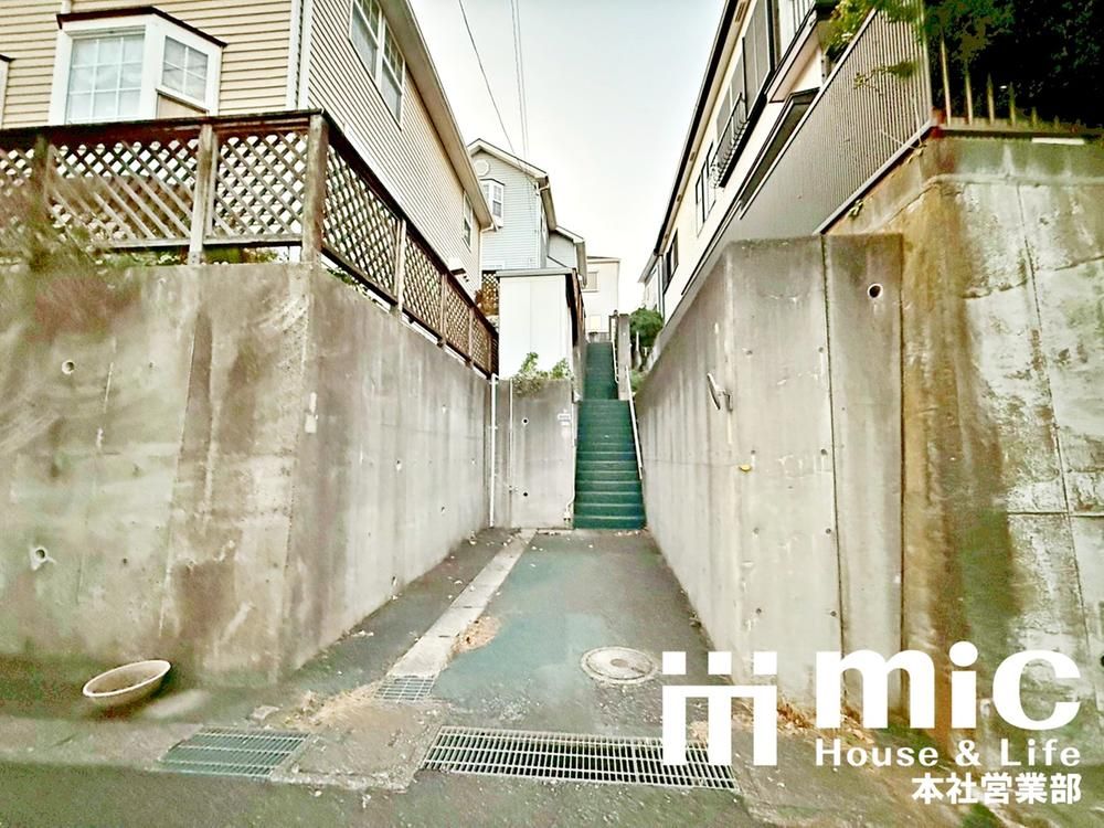 3LDK House for Sale in Yokohama Totsuka 77m2 - Thumbnail 2