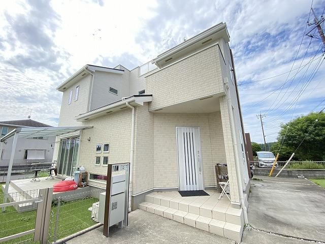 4LDK Detached House for Sale in Mito City, Ibaraki - 109m² - Thumbnail 2
