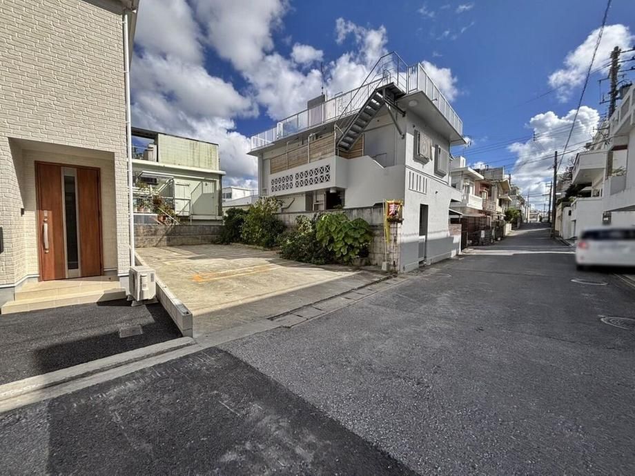 Building Plot for Sale in Naha, Okinawa - 94.74 sqm - Thumbnail 3