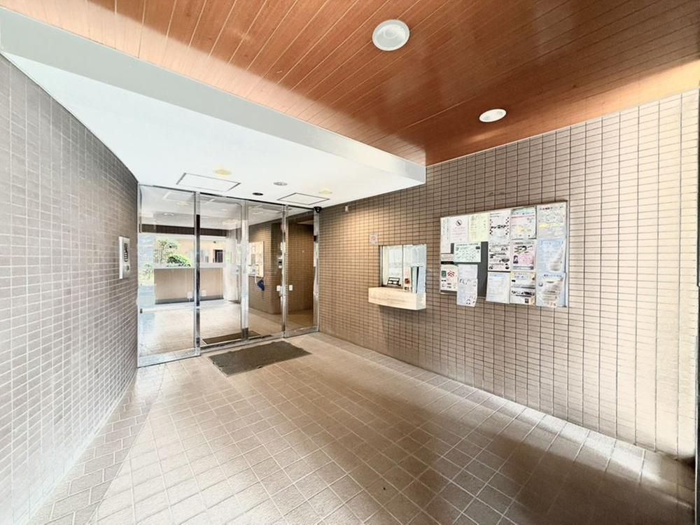 Renovated 3LDK Apartment for Sale in Saginuma, Kawasaki - Thumbnail 3