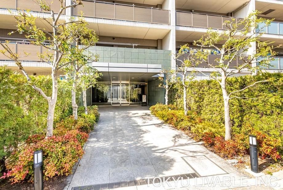 3LDK Apartment for Sale in Nakahara-ku, Kawasaki - Thumbnail 3