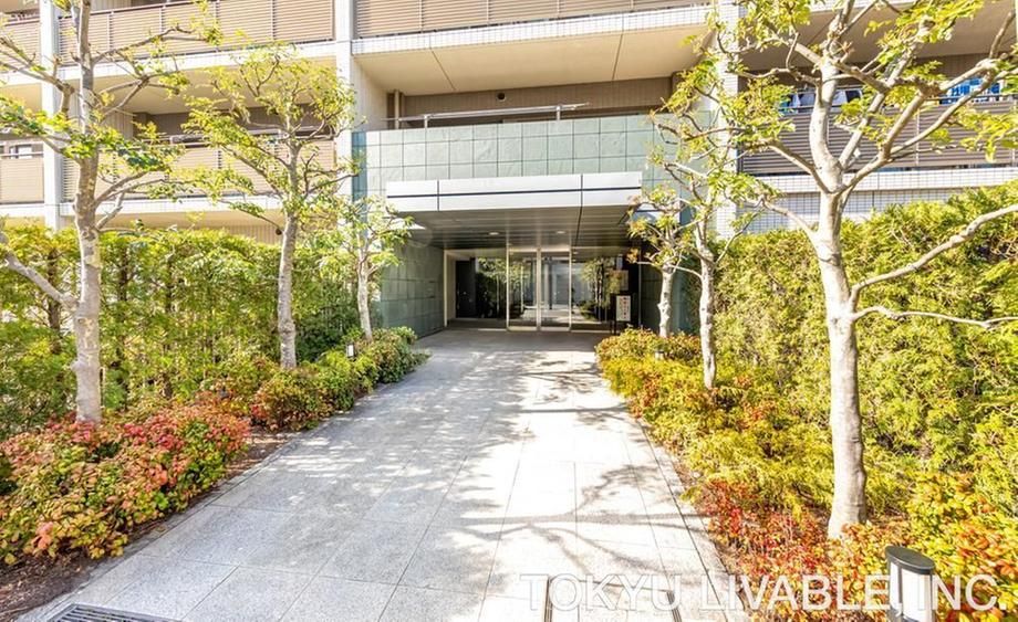 3LDK Apartment for Sale in Nakahara-ku, Kawasaki - Thumbnail 2