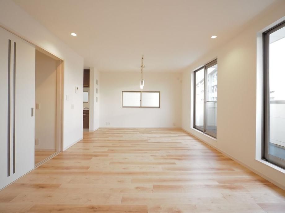 Renovated 4LDK House in Uegahara, Nishinomiya, Hyogo - Thumbnail 3