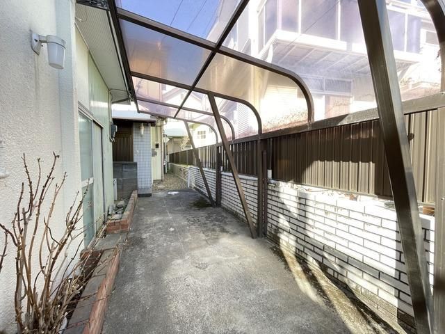 5DK House for Sale in Chuo-ku, Saitama City - 146m2 Land - Thumbnail 2