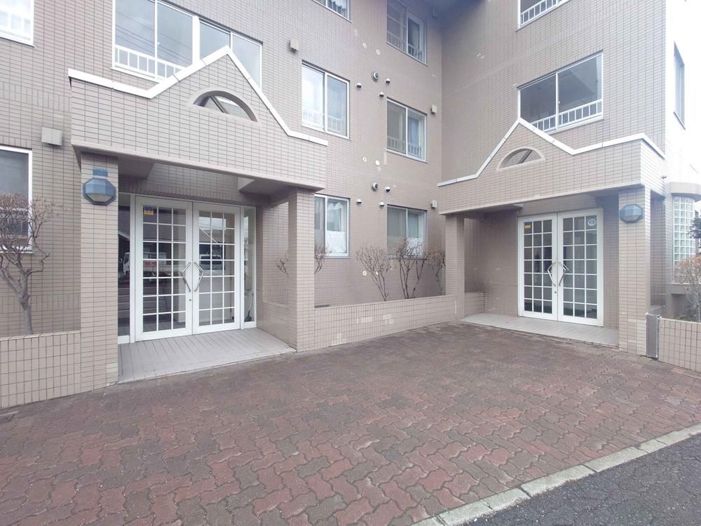 4LDK Apartment for Sale in Shiroishi Ward, Sapporo - Thumbnail 2