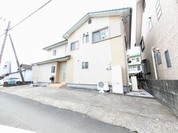 Renovated 5LDK House in Miyazaki City with Solar Power - Thumbnail 3
