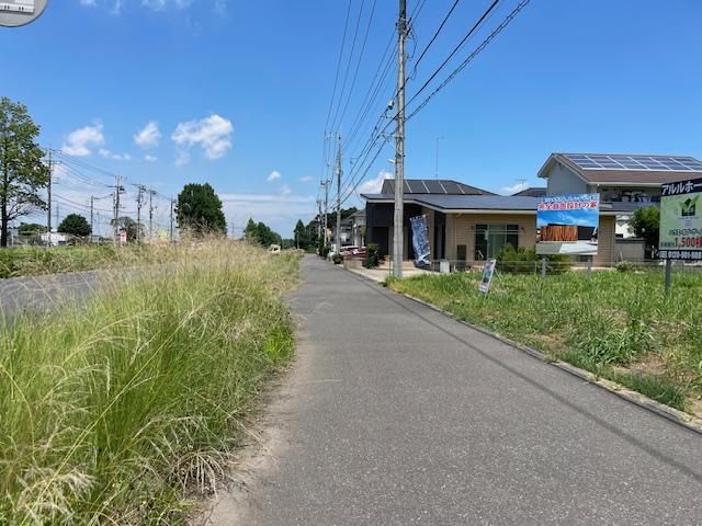 Flat 80-Tsubo Building Lot for Sale in Hitachino Nishi, Ushiku - Thumbnail 2