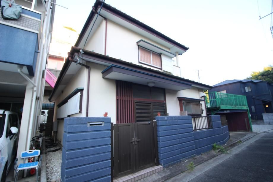 4DK House for Sale near Kenritsu Daigaku Station, Yokosuka - Thumbnail 2