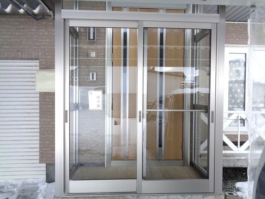 Spacious 3LDK+S House on Corner Lot in Abashiri, Hokkaido - Thumbnail 3