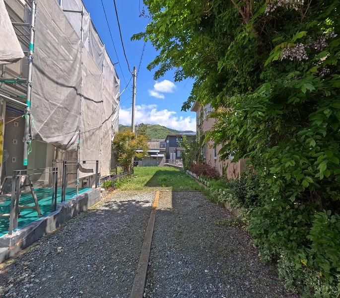 Land for Sale in Kofu City, Yamanashi – 245.76 sqm Building Plot - Thumbnail 4