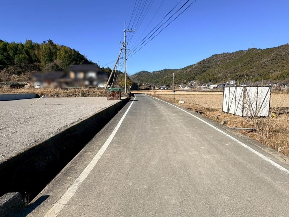 Land for Sale in Sakawa Town, Kochi Prefecture - 365 sqm - Thumbnail 4