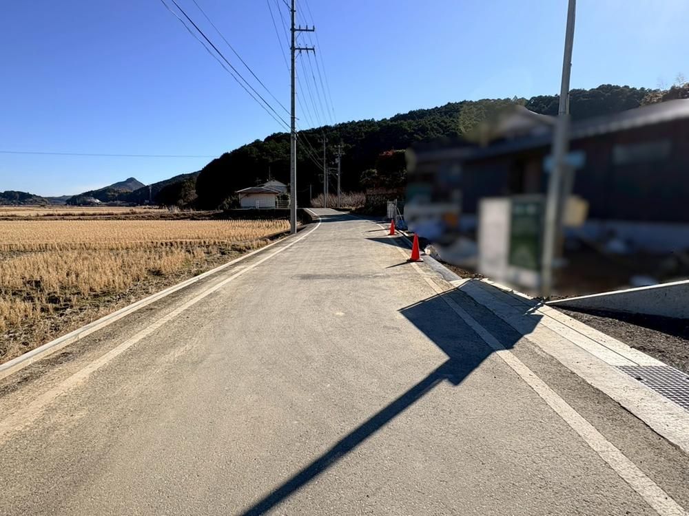 Land for Sale in Sakawa Town, Kochi Prefecture - 365 sqm - Thumbnail 3