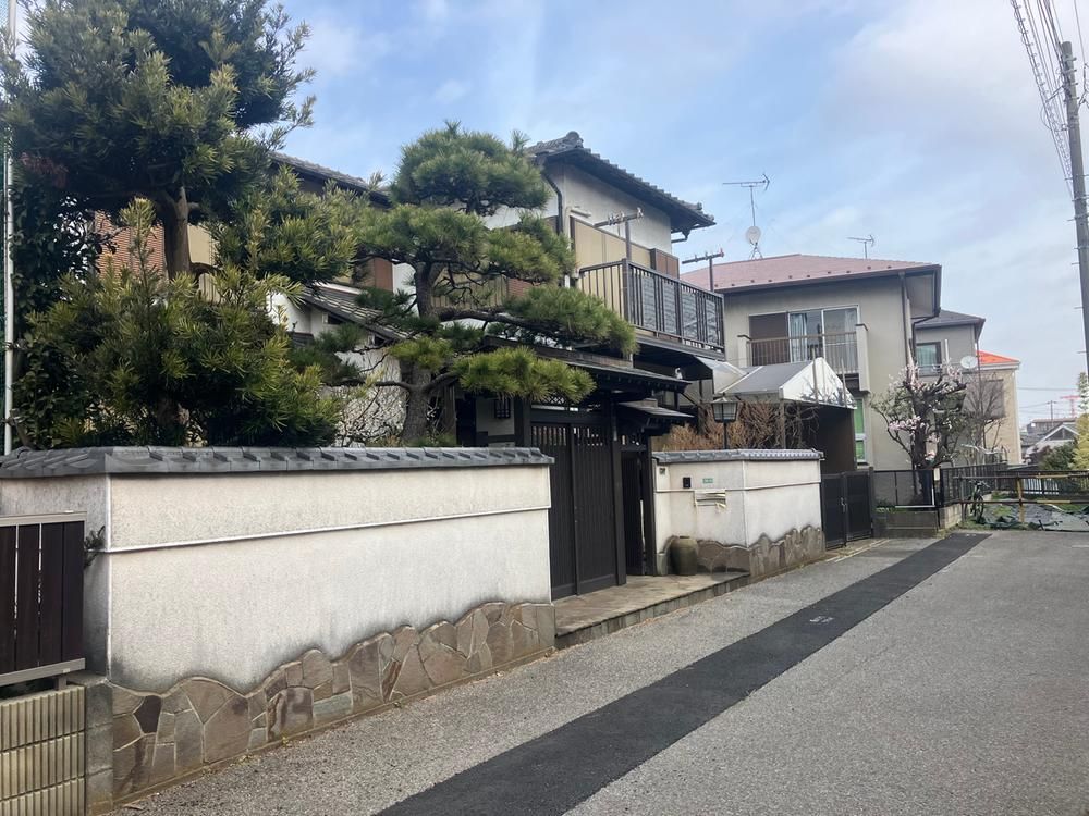 5LDK House for Sale in Funabashi on 299m² Land - Thumbnail 3