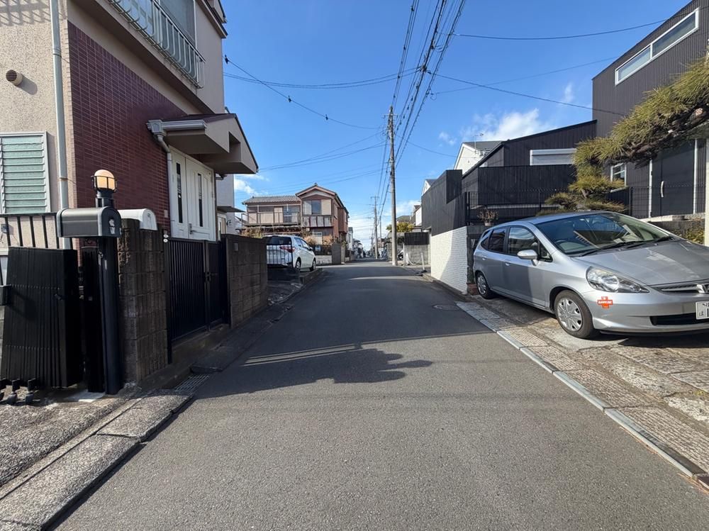 3LDK Detached House in Izumi Ward, Yokohama - 19.8M Yen - Thumbnail 2