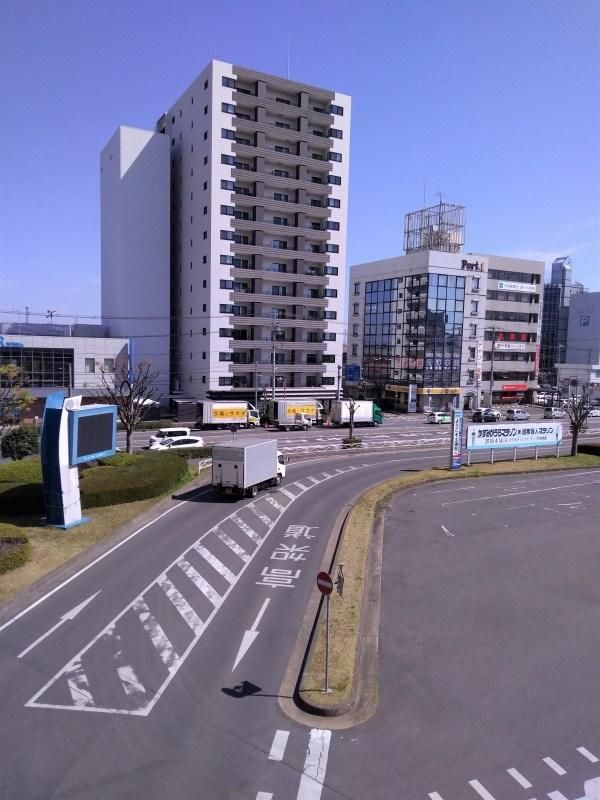 2LDK Apartment for Sale Near Tsuchiura Station, Ibaraki - Thumbnail 2
