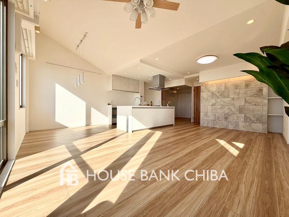 4LDK Apartment for Sale in Inage, Chiba City – 125 sqm Top Floor - Thumbnail 4