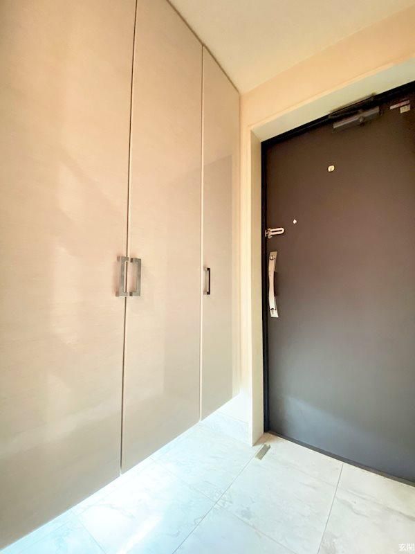1LDK Apartment for Sale in Kawasaki, Kanagawa - 69.93 sqm - Thumbnail 3