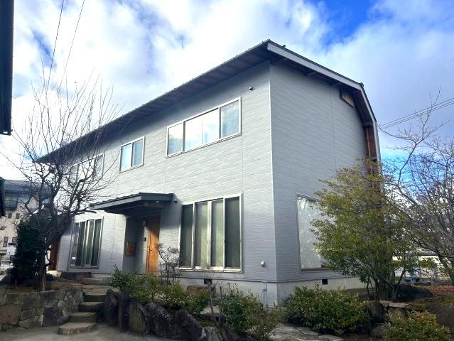 Spacious 4LDK+S House in Nagano with 97 Tsubo Land - Thumbnail 2
