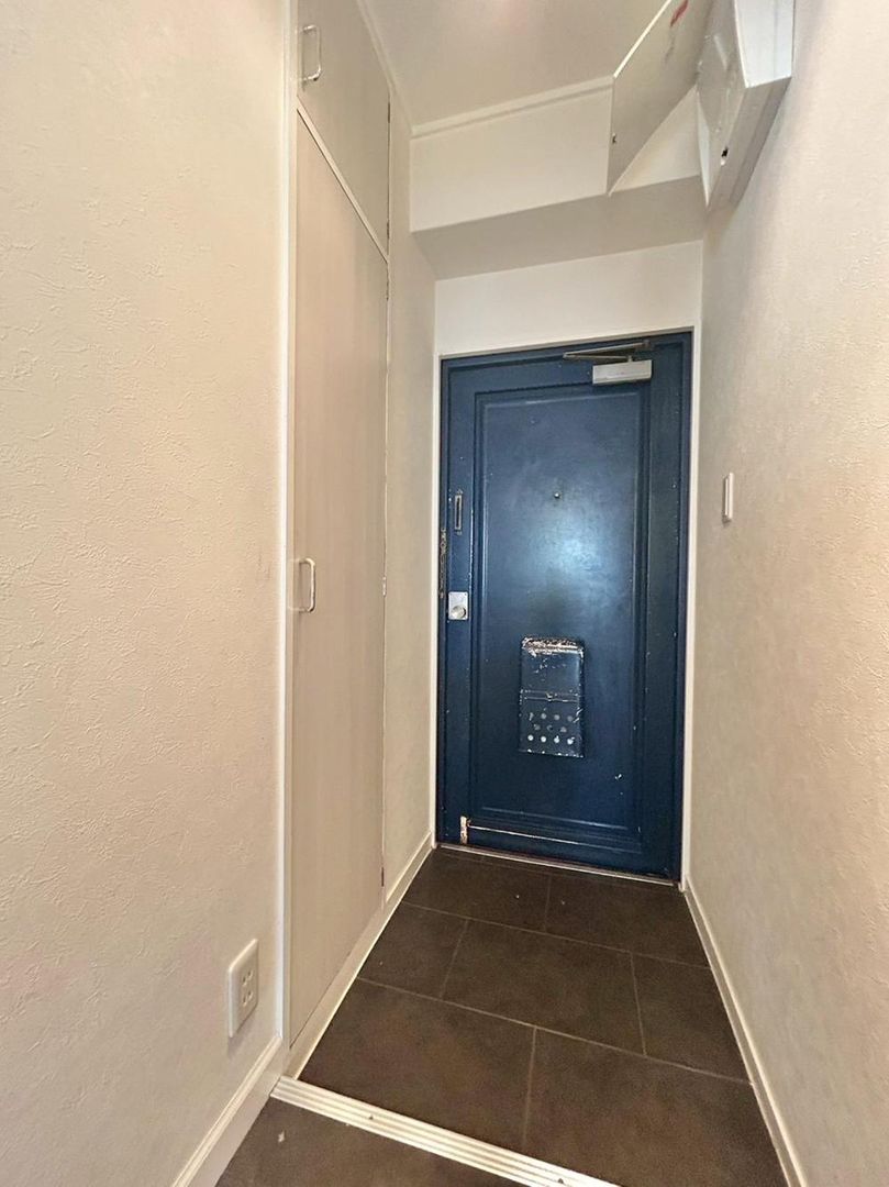 3DK Apartment for Sale in Minami-ku, Yokohama, 48.8m2 - Thumbnail 3