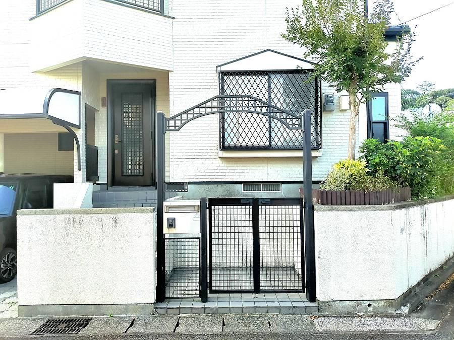 Spacious 5LDK Detached House in Kotsuka, Miyazaki City - Thumbnail 2