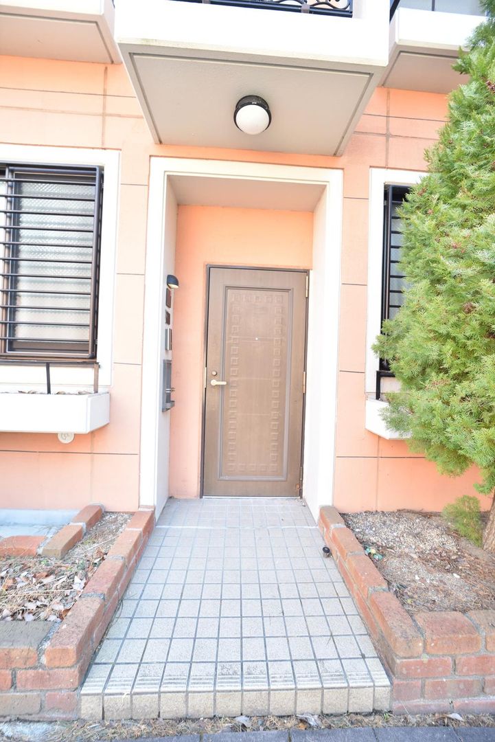 Renovated 4LDK Apartment for Sale in Aoba Ward, Sendai - Thumbnail 3