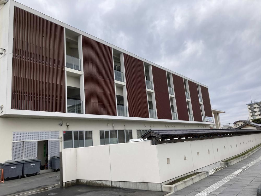 3LDK Apartment for Sale in Tsuchiura, Ibaraki - Thumbnail 2