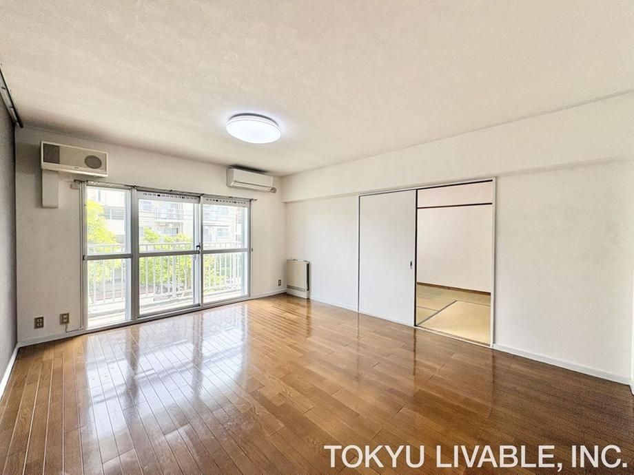 3LDK Apartment for Sale in Yamato City, Kanagawa - Thumbnail 2
