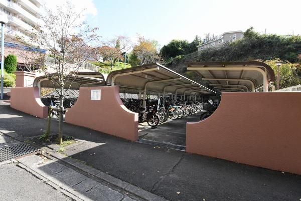 3LDK Top Floor Apartment in Aoba-ku, Sendai, Miyagi - Thumbnail 4
