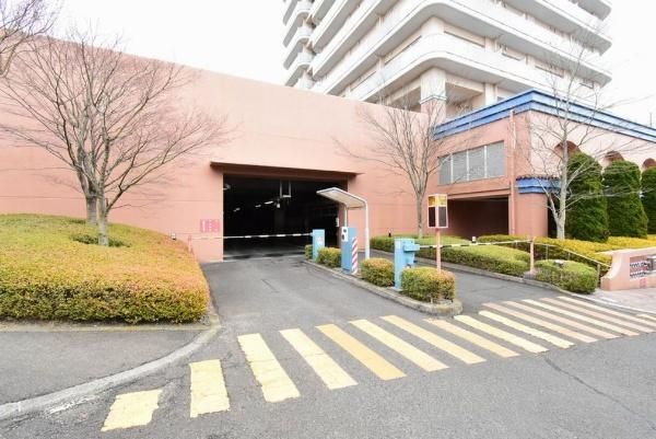 3LDK Top Floor Apartment in Aoba-ku, Sendai, Miyagi - Thumbnail 3