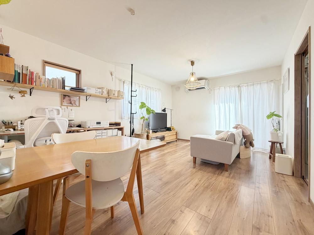 2LDK Custom-Built House in Niiza City, Saitama - Thumbnail 4