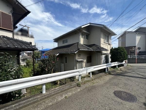Land for Sale in Totsuka-ku, Yokohama - 181.74m2 Corner Lot - Thumbnail 4