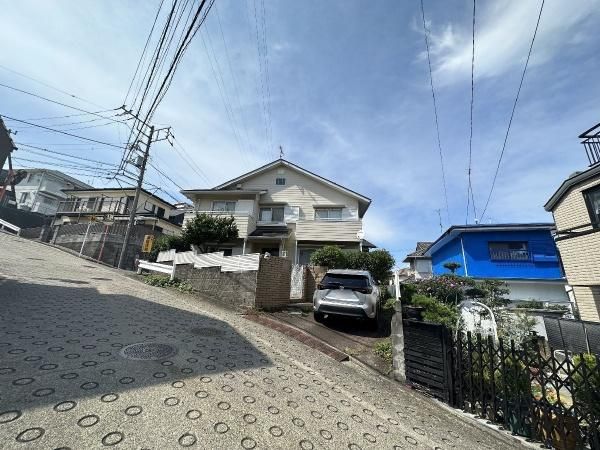 Land for Sale in Totsuka-ku, Yokohama - 181.74m2 Corner Lot - Thumbnail 3