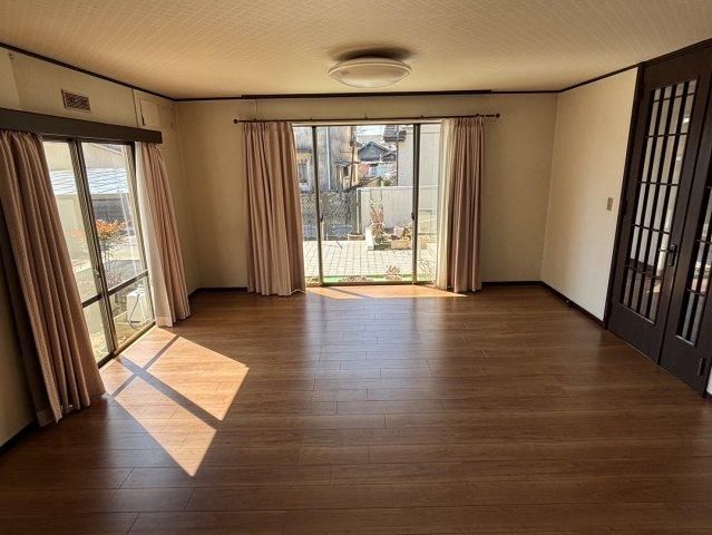 5LDK+S House for Sale in Iwaki City, Fukushima - Thumbnail 2