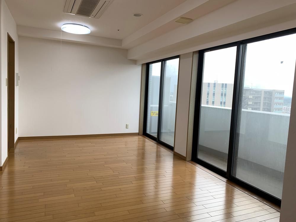 3LDK Apartment for Sale in Mito, Ibaraki - 75.51 sqm - Thumbnail 4
