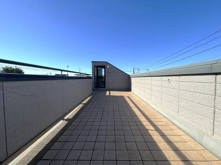 5LDK House for Sale in Funabashi, Chiba with Rooftop Terrace - Thumbnail 2