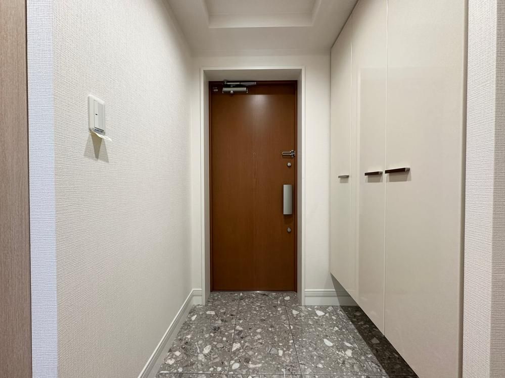 3LDK Apartment in The Sapporo Tower Kotoni, Sapporo - 88 sqm - Thumbnail 2