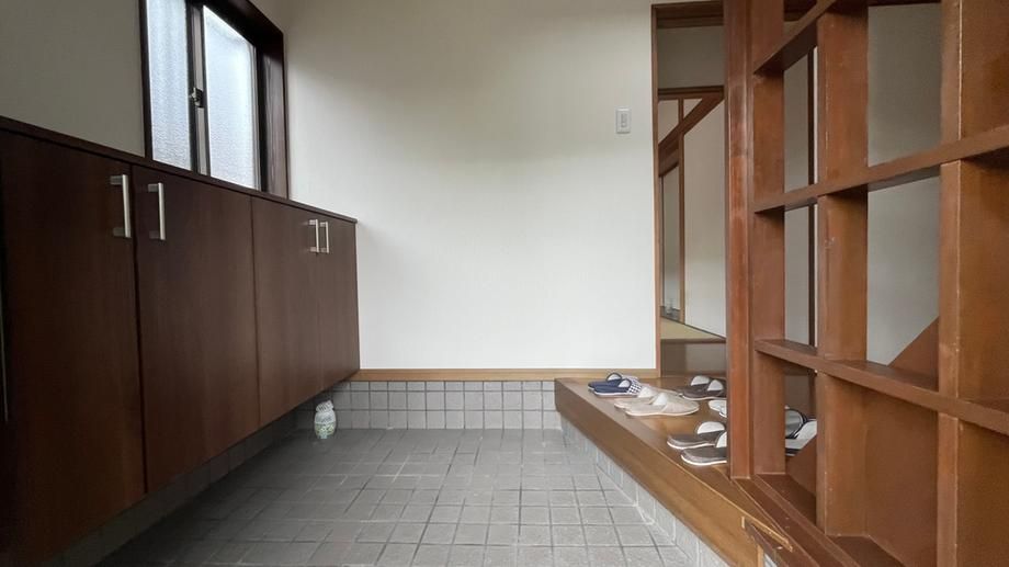 Renovated 4LDK Detached House on Hilltop in Mezaimadai, Miyazaki - Thumbnail 3