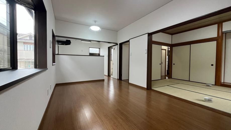 Renovated 4LDK Detached House on Hilltop in Mezaimadai, Miyazaki - Thumbnail 4
