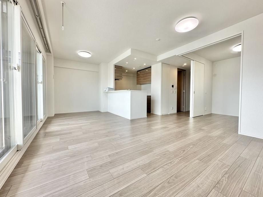 Gara Residence Minami-Urawa 3LDK Renovated Apartment for Sale - Thumbnail 3