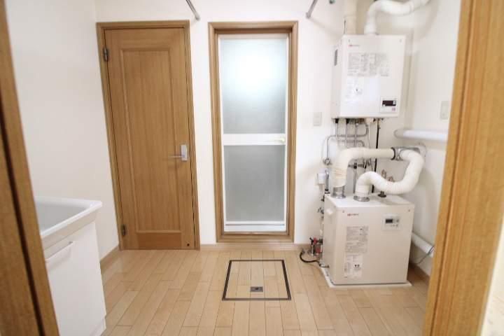 3LDK+S Renovated House in Ebetsu, Hokkaido - 117m2 - Thumbnail 4