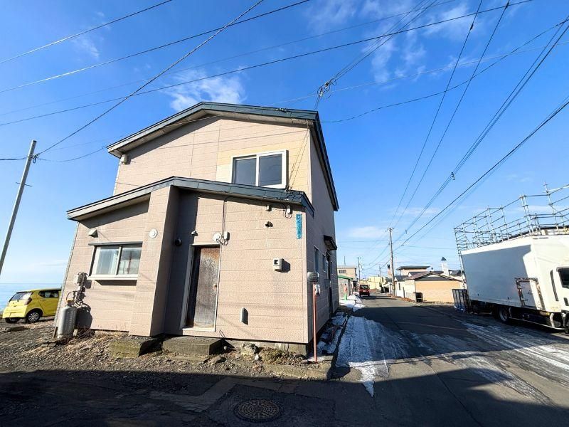 4LDK Detached House in Tomakomai, Hokkaido - 4,850,000 Yen - Thumbnail 2