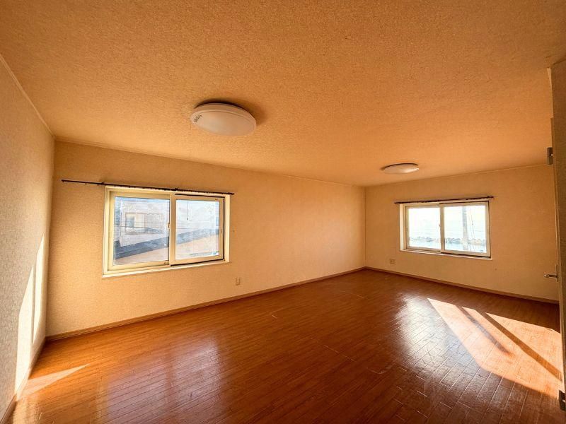 4LDK Detached House in Tomakomai, Hokkaido - 4,850,000 Yen - Thumbnail 4