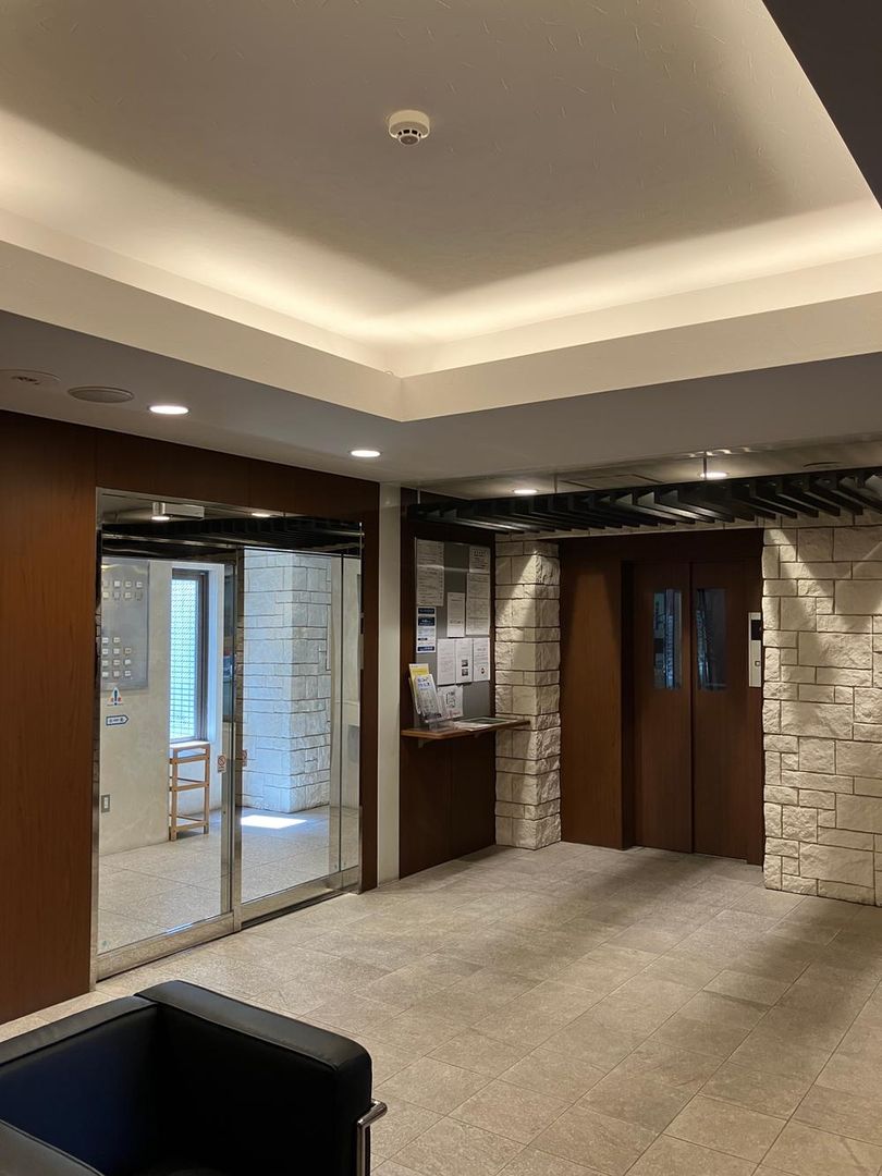 1DK Apartment for Sale in Yokohama Nishi Ward Near Hiranumabashi Station - Thumbnail 4