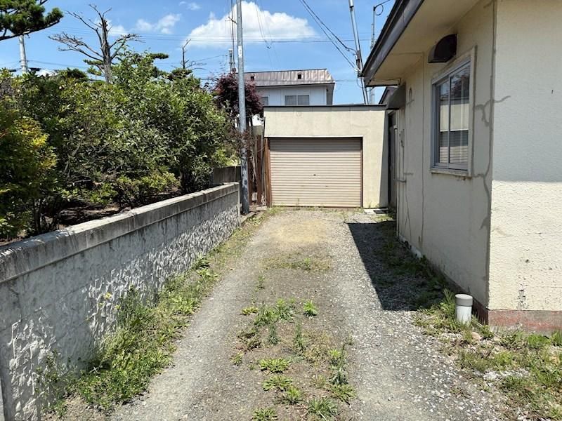 4LDK Detached House for Sale in Kitami, Hokkaido - 1.8M Yen - Thumbnail 4