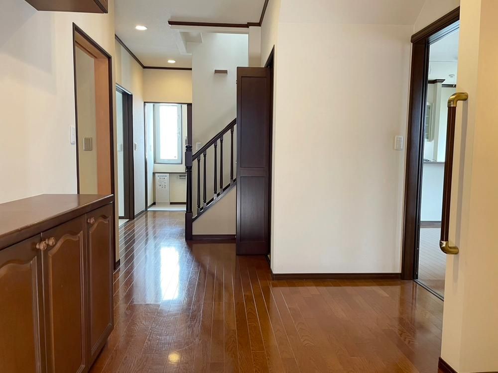 3LDK House for Sale in Hirosaki, Aomori - 132.96 sqm - Thumbnail 4