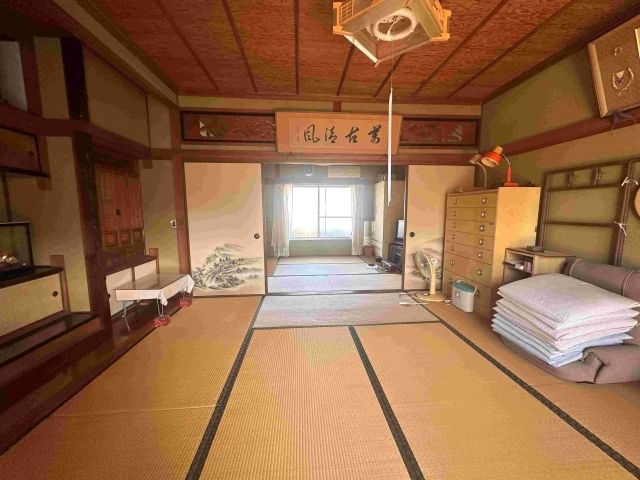 Wooden 6DK House with Garden & Warehouse in Minamiawaji, Hyogo - Thumbnail 3