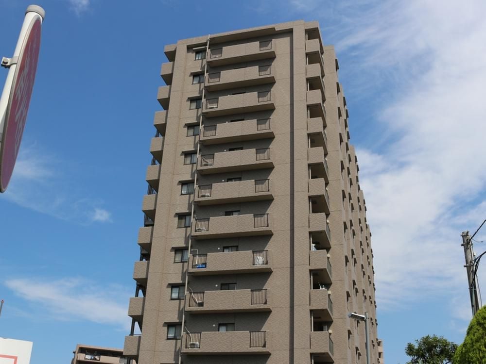 3LDK Apartment for Sale in Ebina, Kanagawa - 74m2 - Thumbnail 2