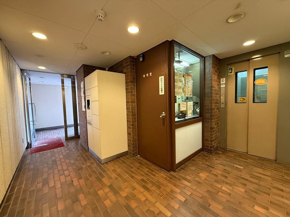 Chambord Odori 1K Apartment for Sale in Sapporo - Thumbnail 2