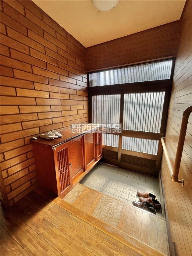 Spacious 6K Corner House Near Higashi-Yamatoshi Station in Kodaira - Thumbnail 4