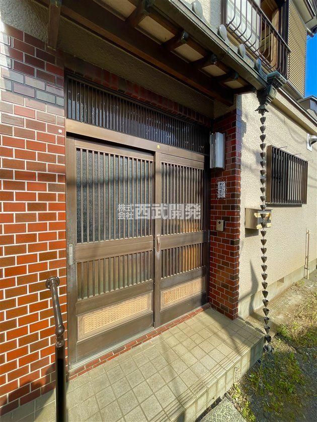 Spacious 6K Corner House Near Higashi-Yamatoshi Station in Kodaira - Thumbnail 3